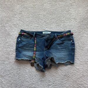 Torrid Denim Blue Women's Shorts with Belt